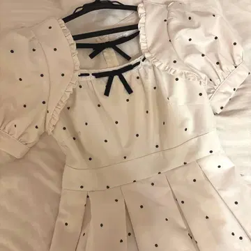 evelyn 더블 리본 턱 플리츠 원피스