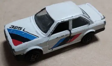 미니카 BMW 325i