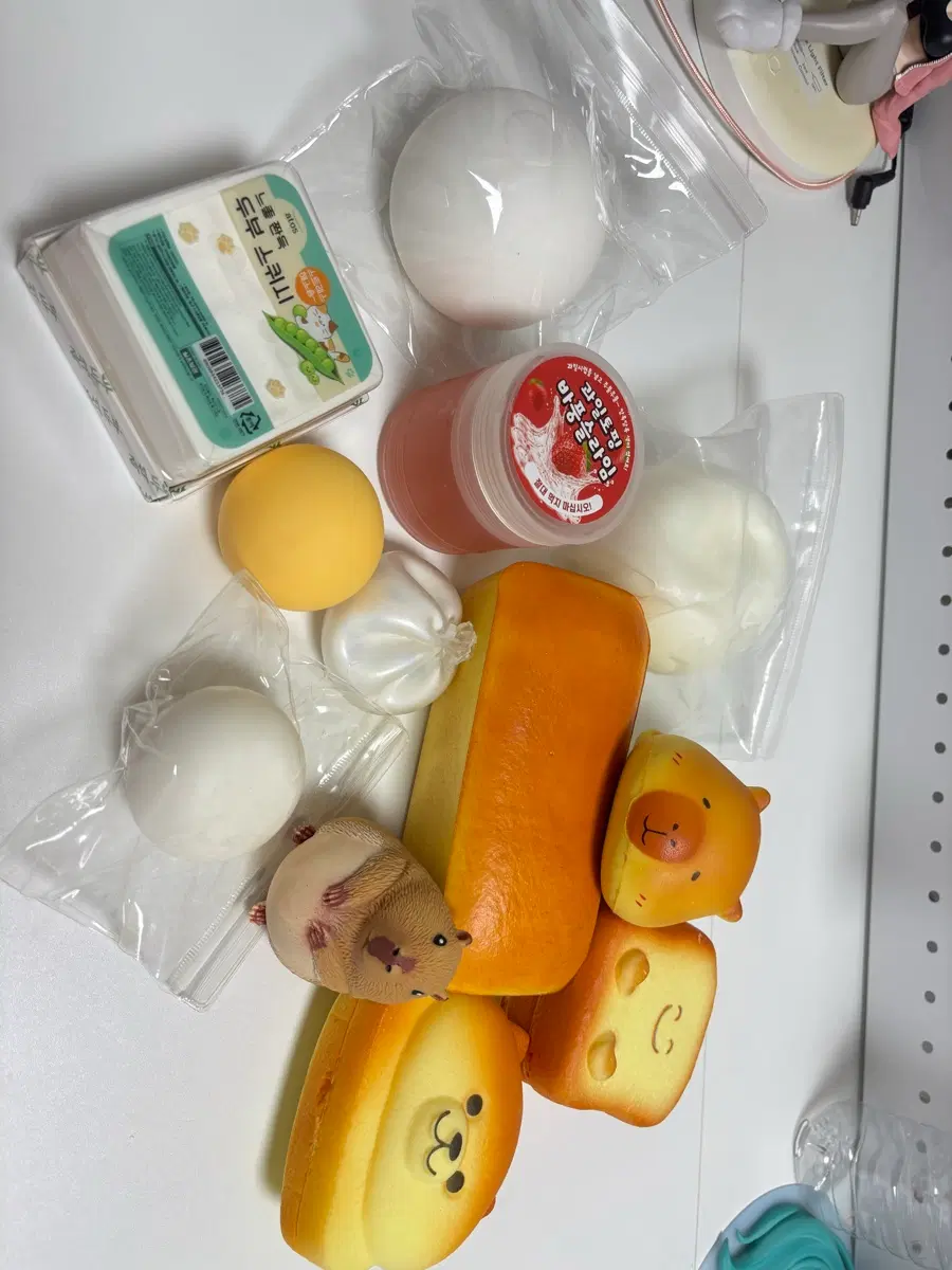 개당 가능 빵 스퀴시 크런치 슬랑이 감자빵 말랑이 우유빵 말랑이 두부 스퀴시 슬라임 등 판매