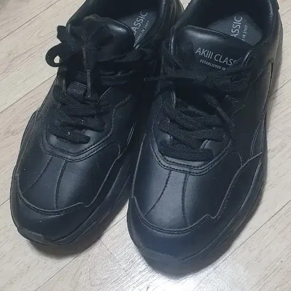 아키3 클래식 운동화