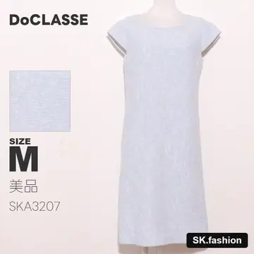 새상품급 DoCLASSE 원피스 무릎 기장 캡슬리브 타이트 트위드 원단