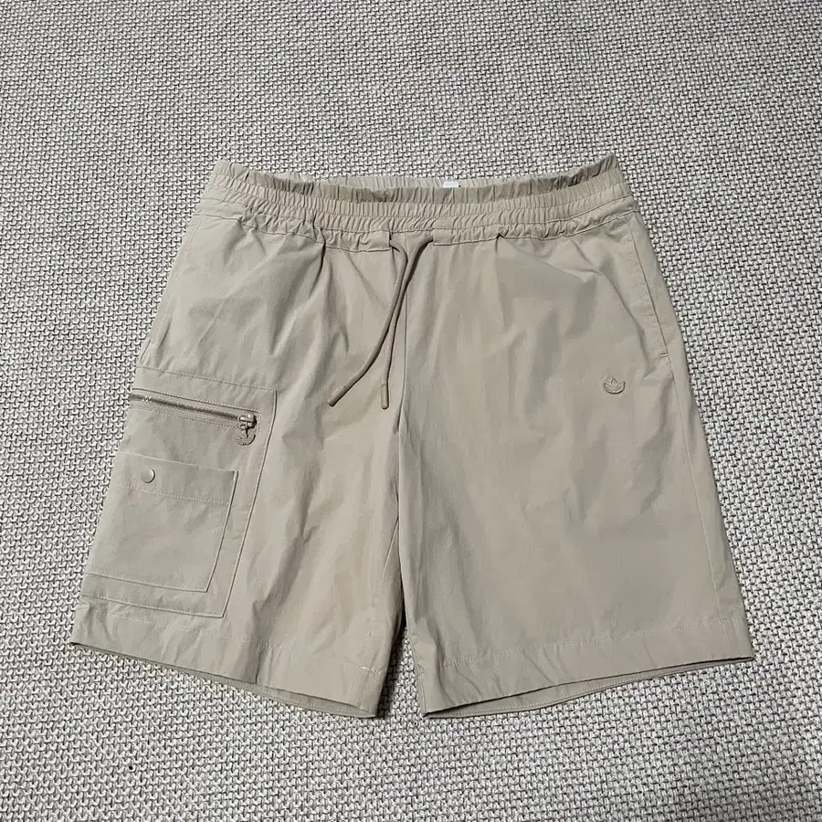 XS 아디다스 LW 반바지 하의 B.8234