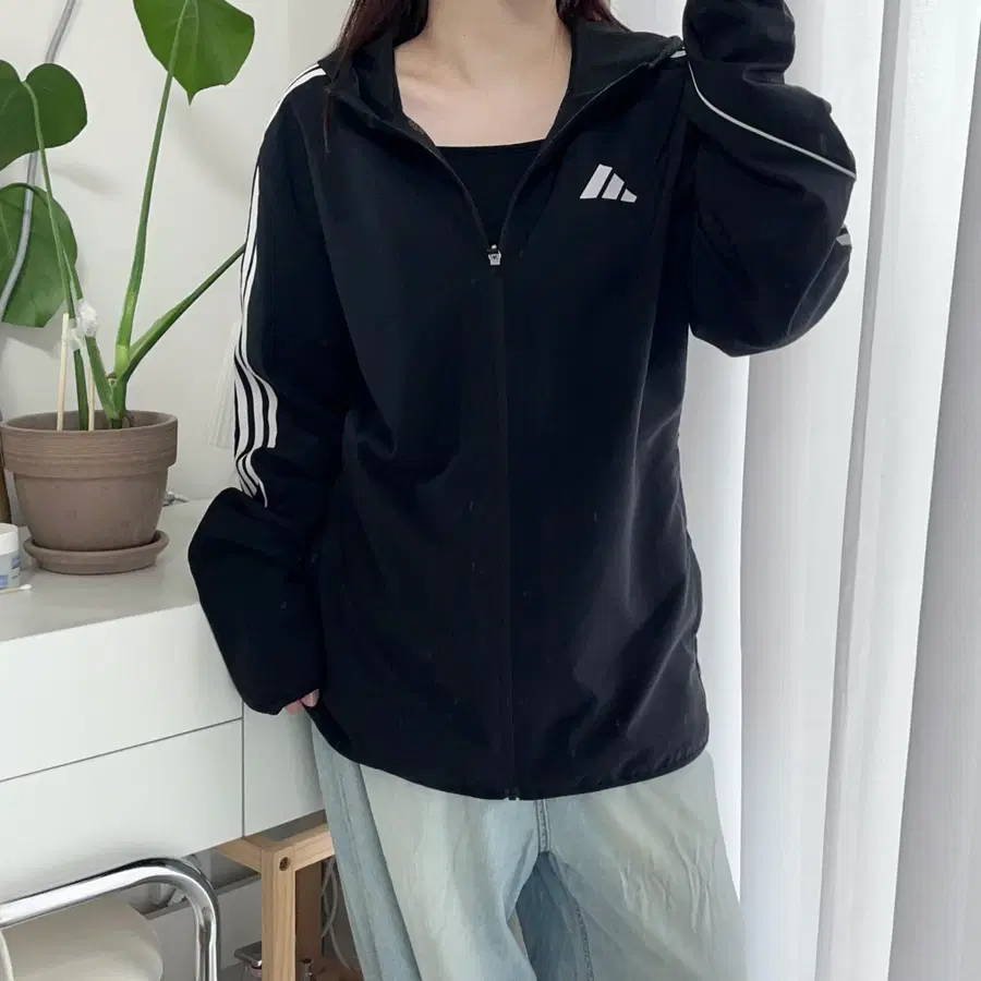 아디다스 블랙 TIRO23 삼선 병아리 바막 [ L ]