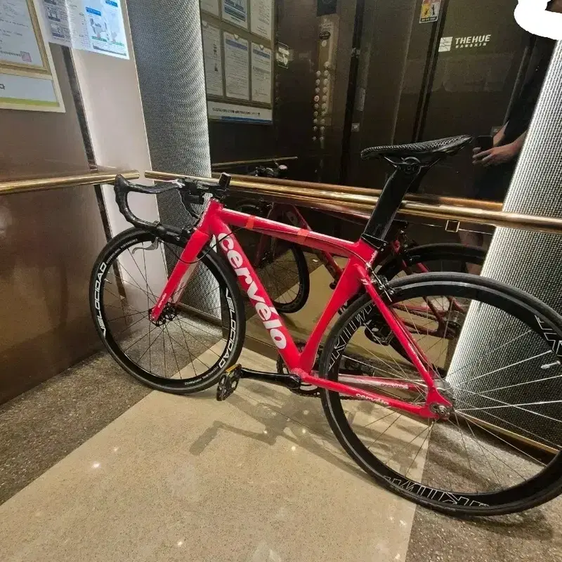 써벨로f1