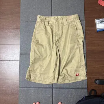 Dickies 하프 팬츠 베이지