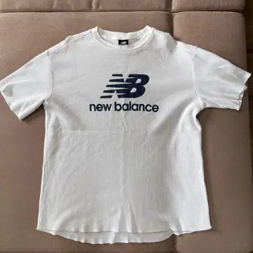 New Balance 와플 원단 T셔츠 화이트 L 사이즈