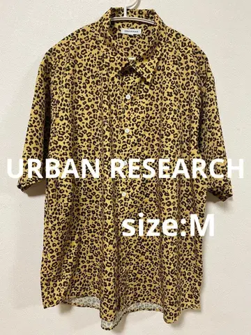새상품급 URBAN RESEARCH 어반 리서치 레오파드 무늬 반팔 셔츠 M