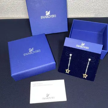 SWAROVSKI 스와로브스키 별 귀걸이 양쪽 귀