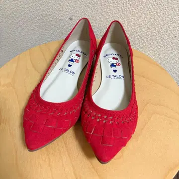 [ 컨디션 최상 ] HELLO KITTY LE TALON 플랫슈즈 레드