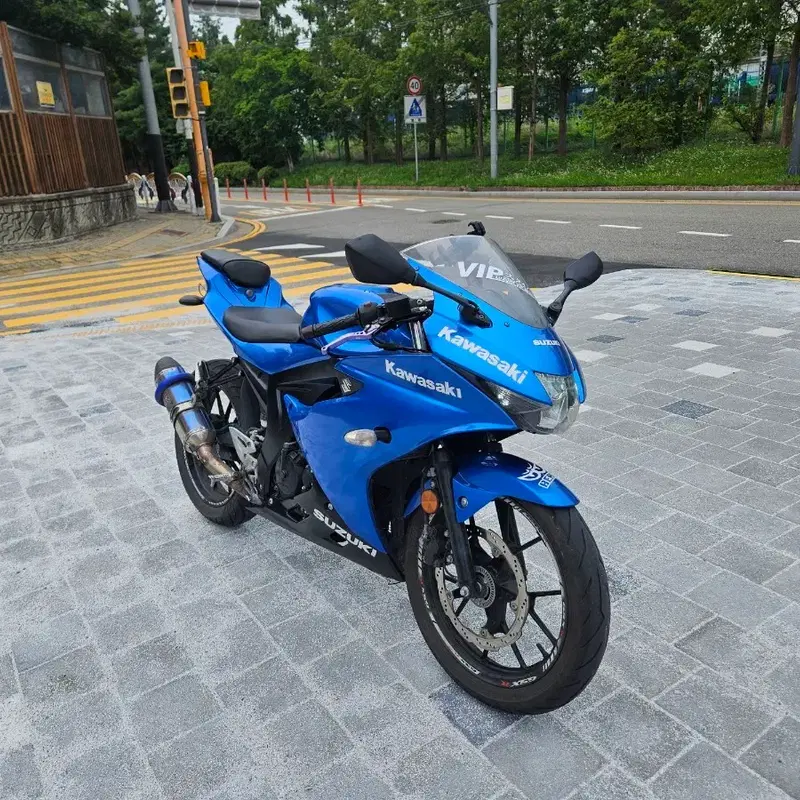 천안 평택 18년식 4만키로대 스즈키 gsx r125 엔진상태좋은 바이크