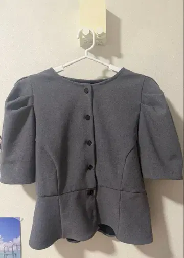 ZARA 퍼프 슬리브 상의 그레이 마르