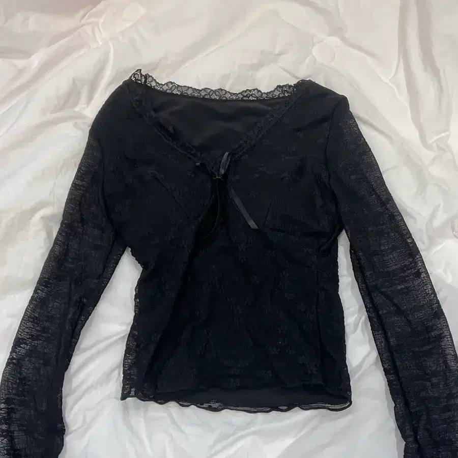 블랙 레이스 브이넥 발레코어 공겜여주 탑