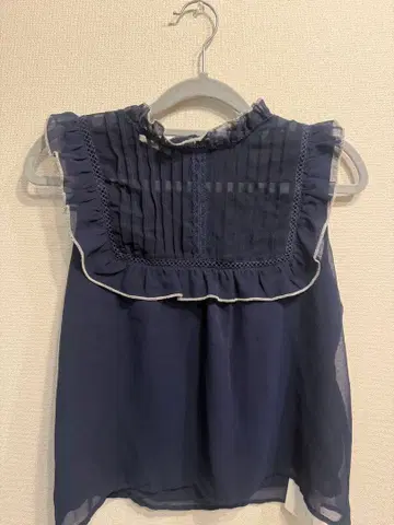 LIZ LISA 네이비 프릴 블라우스