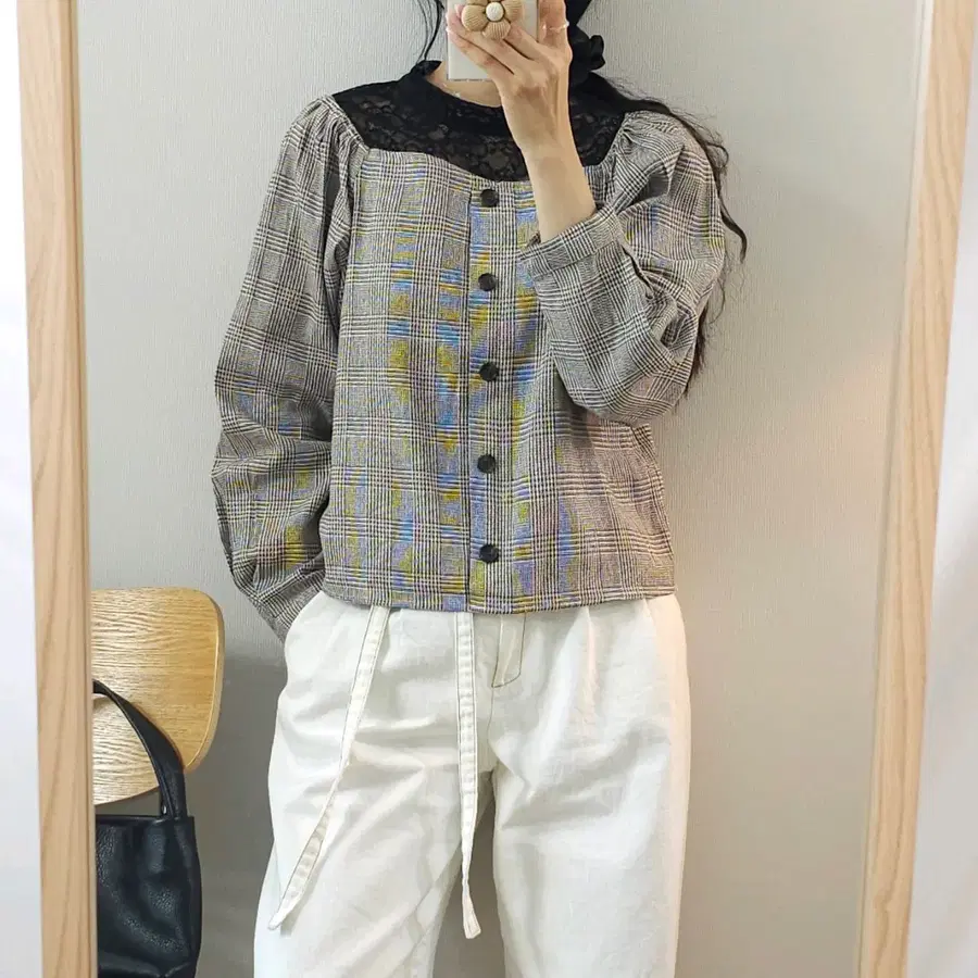 (M)Lax Dan Tia 여성 긴팔 블라우스 레이스 체크 M8W4408
