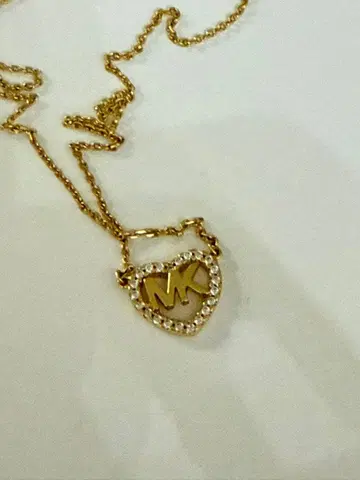 MICHAEL KORS 하트 목걸이 골드