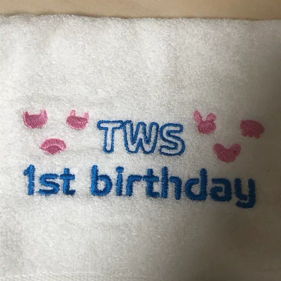 가격내림)투어스 일주년 1주년 생일카페 데뷔카페 타올 수건