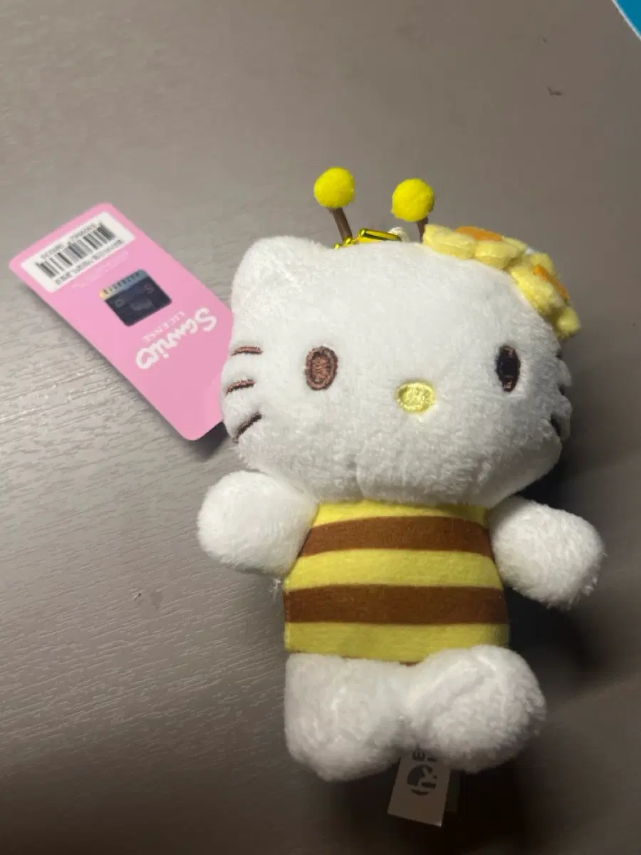 꿀벌 헬로키티 인형 키링