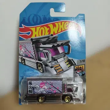 Hot Wheels RAIJIN EXPRESS