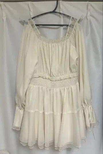 NICE CLAUP 의류