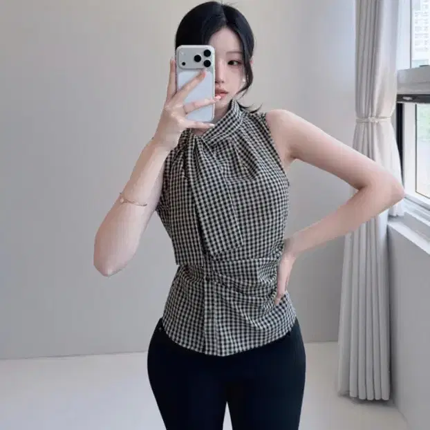 (새상품) 체크 타이 블라우스