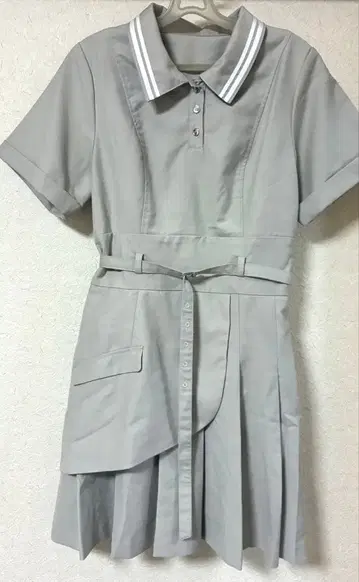 폴로 스타일 플리츠 미니 원피스 M