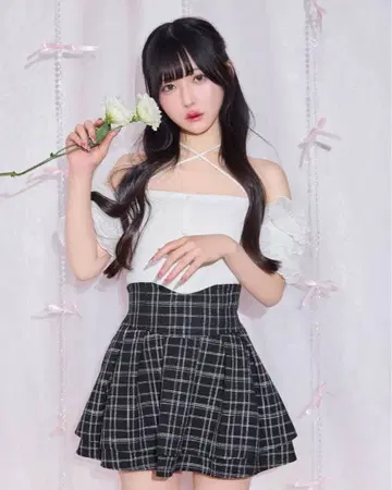 미셸 마카롱 트위드 슬림 레그 스커트 S 사이즈 미사용 새상품