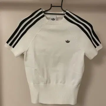 adidas Originals 반팔 니트 숏 기장 T셔츠 S 레어
