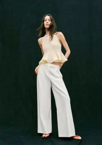 ZARA 자라 리브 니트 페플럼 상의