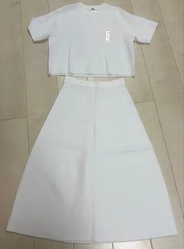 UNIQLO 셋업 화이트