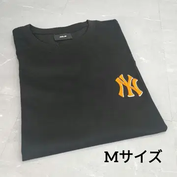 [ 032새상품 ] MLB 양키스 티셔츠 M사이즈 백프린트 미사용
