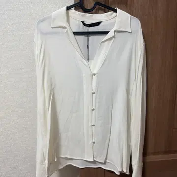 ZARA 긴팔 셔츠 화이트 XS 사이즈