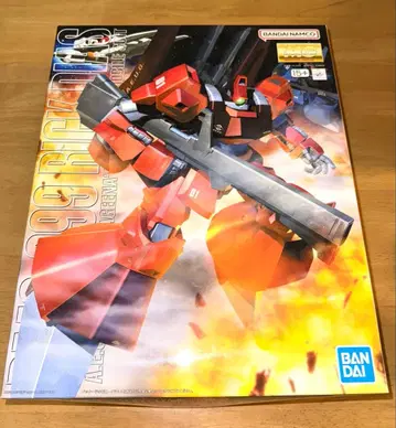 MG 1/100 릭 디아스 (콰트로기)