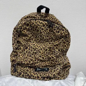 THRASHER 레오파드 무늬 백팩