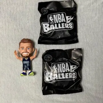 ZURU NBA BALLERS 시리즈 루카 돈치치 달라스 피규어