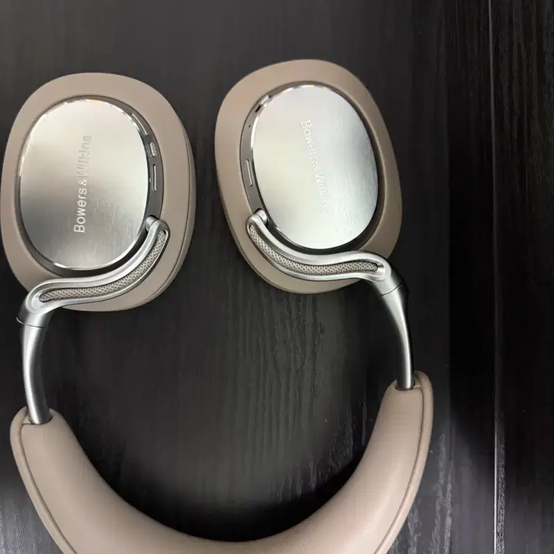 Bowers & Wilkins b&w px8 s2 블루투스 헤드폰