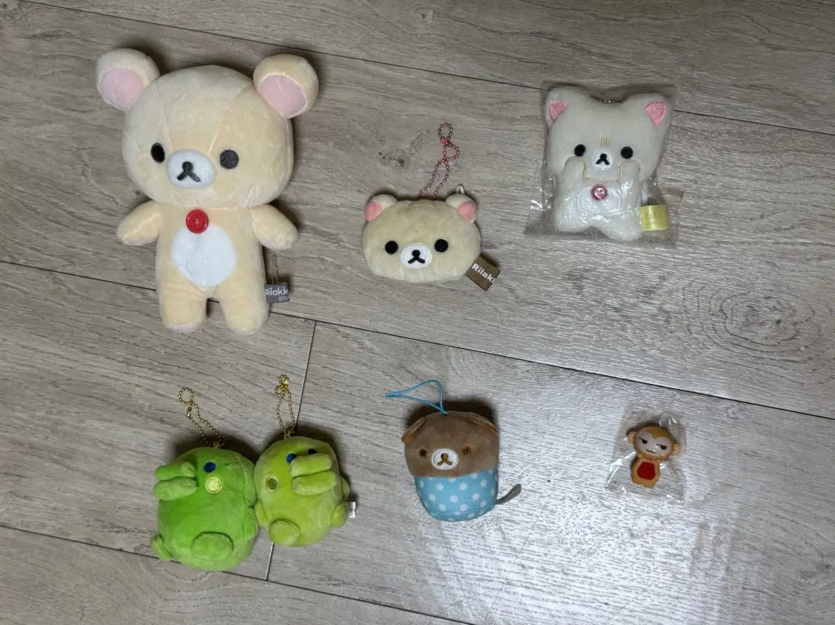 코리락쿠마 인형 다마고치 주댕치 키링