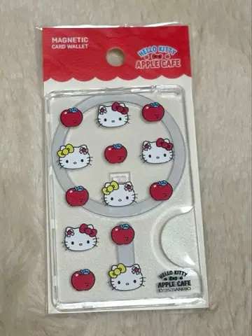 한국 한정 산리오 카페 MagSafe 카드 지갑