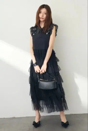 새상품 38사이즈 블랙 뮬 샌들 핀힐