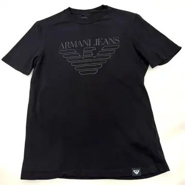 [ 특가 ] ARMANI JEANS 티셔츠 블랙 아르마니 블랙 로고 포함