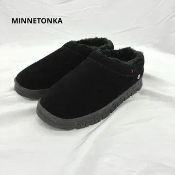 MINNETONKA 미네통카 슬립온 블랙 무스탕 23cm