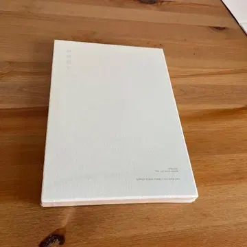 GFRIEND THE 1ST PHOTOBOOK
