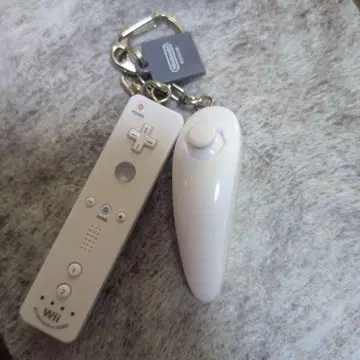 닌텐도 뮤지엄 게임 하드 키링 Wii 리모컨