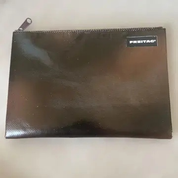 FREITAG F07 chuck 전사