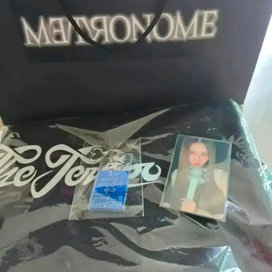 이즈나 정세비 뮤직뱅크 포카 + 1주차 공방 역조공