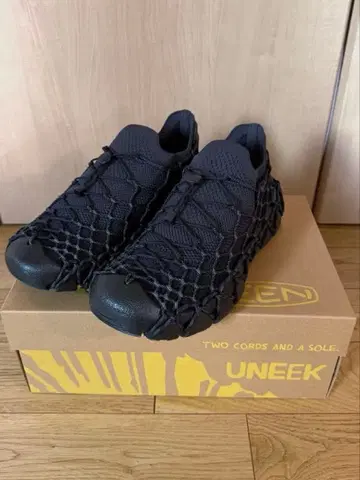 미사용 새상품 KEEN UNEEK 360 26.5cm