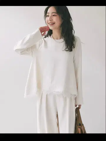 밑단 레이스 블라우스 2턱 와이드 팬츠