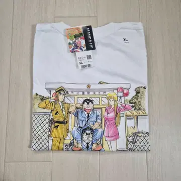 택 포함 미사용 새상품 UNIQLO MANGA UT 코치카메 T셔츠 XL