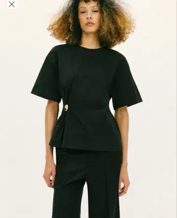 자라 ZARA 티셔츠 반팔 네이비 미사용 새상품