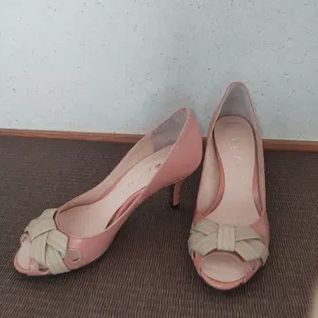 다이애나 펌프스 21.5cm 핑크 베이지 리본