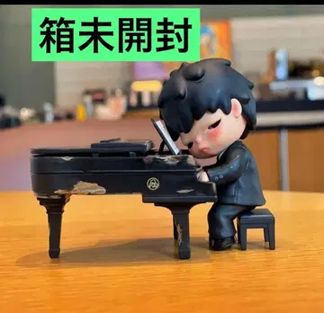 POP MART Hirono The Pianist 정품
